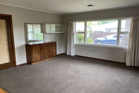 Photo of property in 17 Reading Street, Upper Riccarton, Christchurch, 8041