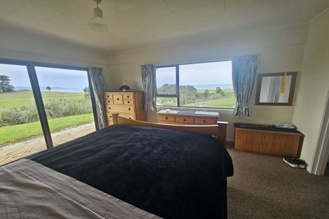 Photo of property in 61 Tinico Road, Kaka Point, Balclutha, 9271
