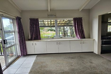 Photo of property in 20 Hindmarsh Street, Henderson, Auckland, 0612