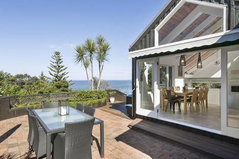 Photo of property in 106 Wood Bay Road, Titirangi, Auckland, 0604