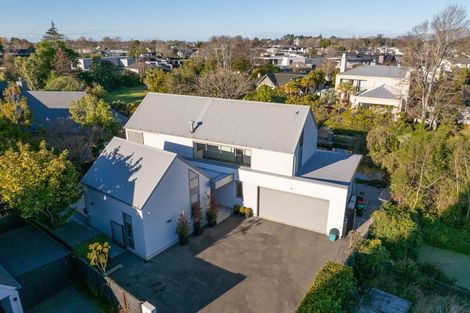 Photo of property in 12 Clifford Avenue, Merivale, Christchurch, 8014