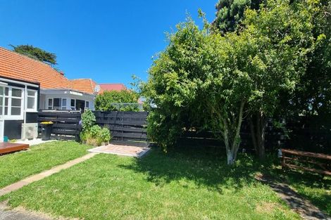 Photo of property in 24 Monorgan Road, Strathmore Park, Wellington, 6022