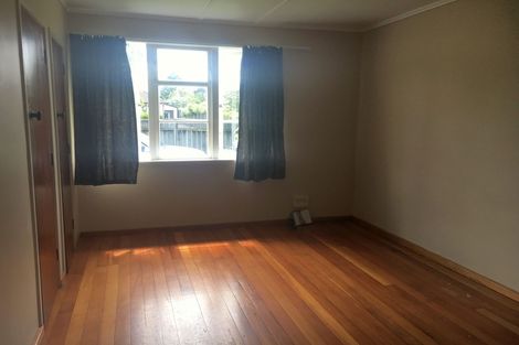 Photo of property in 8 Armitage Place, Fairfield, Hamilton, 3214