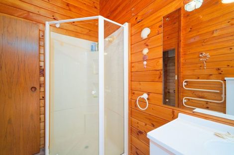 Photo of property in 6 Valley Road, Goose Bay, Kaikoura, 7374