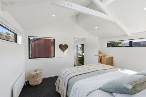 Photo of property in 14 Hardwicke Street, Sumner, Christchurch, 8081
