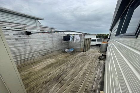 Photo of property in 9 Mahoe Street, Strandon, New Plymouth, 4312