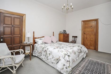 Photo of property in 1000 Lochiel-branxholme Road, Branxholme, Invercargill, 9874