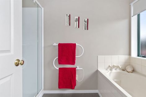 Photo of property in 61 Plateau Heights, Mount Maunganui, 3116