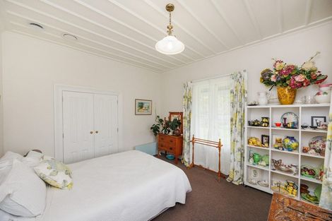 Photo of property in 21 Signal Street, Marton, 4710