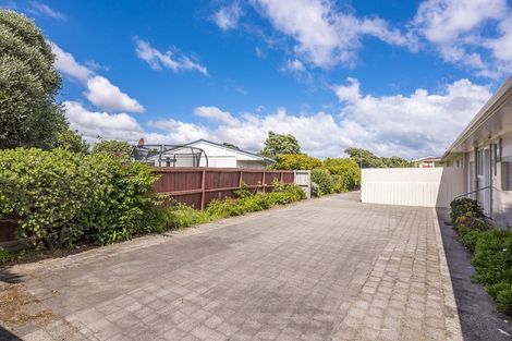 Photo of property in 67b Ngapaki Street, Waikanae Beach, Waikanae, 5036