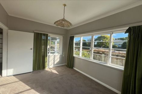 Photo of property in 98/98a Weraroa Road, Levin, 5510