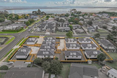 Photo of property in 17 Lane Road, Weymouth, Auckland, 2103