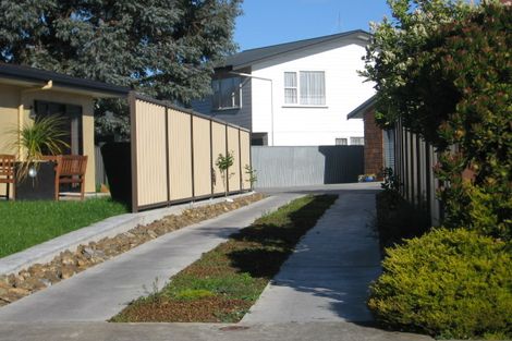 Photo of property in 19 Lancewood Lane, Roslyn, Palmerston North, 4414