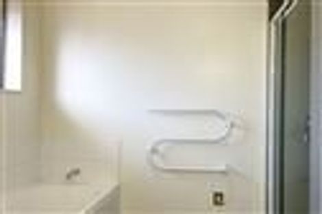 Photo of property in 39 Chesterfield Mews, Russley, Christchurch, 8042