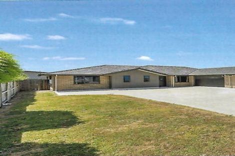 Photo of property in 20 Aquila Crescent, Rototuna North, Hamilton, 3210