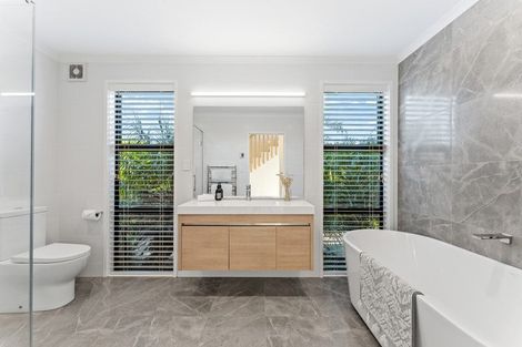 Photo of property in 20 Woodridge Drive, Stanmore Bay, Whangaparaoa, 0932