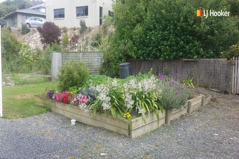 Photo of property in 73 Tahuna Road, Tainui, Dunedin, 9013