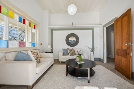 Photo of property in 5 Allenby Avenue, Devonport, Auckland, 0624
