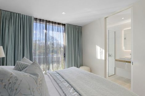 Photo of property in 21 Royds Street, Fendalton, Christchurch, 8014