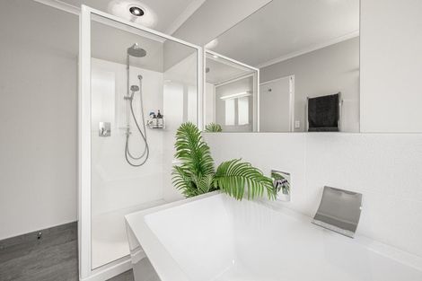 Photo of property in 15 Hansard Place, Bethlehem, Tauranga, 3110