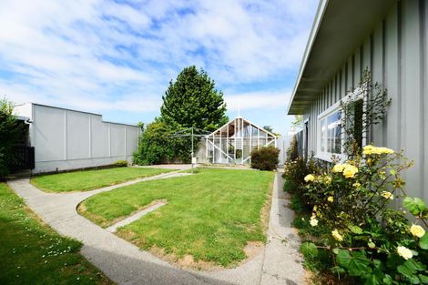 Photo of property in 43 Harris Street, Waimate, 7924