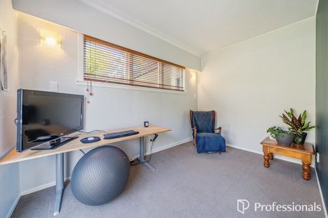 Photo of property in 13 Stratton Street, Normandale, Lower Hutt, 5010