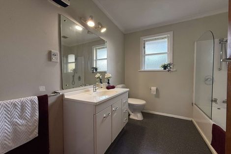 Photo of property in 14 John Street, Trentham, Upper Hutt, 5018