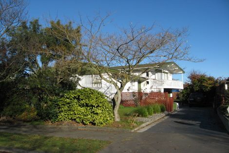 Photo of property in 35 Sarabande Avenue, Redwood, Christchurch, 8051