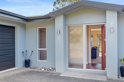 Photo of property in 4 Weka Place, Picton, 7220