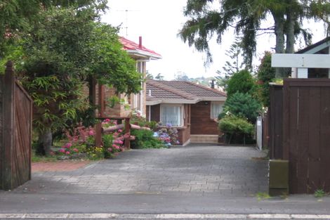 Photo of property in 1/3 Bolton Street, Blockhouse Bay, Auckland, 0600