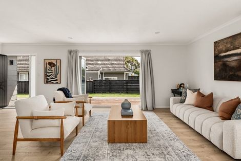 Photo of property in 14 Tudor Place, Mount Maunganui, 3116