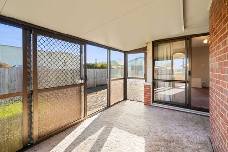 Photo of property in 66 Moffett Street, Islington, Christchurch, 8042