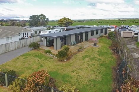 Photo of property in 22 Costello Crescent, Pukehina, Te Puke, 3189