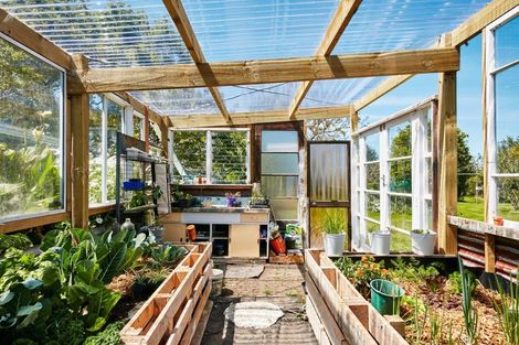 Photo of property in 32 Waihirere Domain Road, Waihirere, Gisborne, 4071