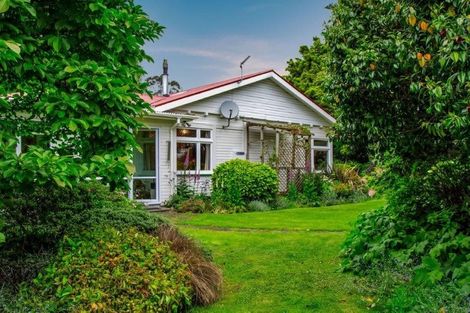 Photo of property in 138 Ngarongo Road, Normanby, Hawera, 4673
