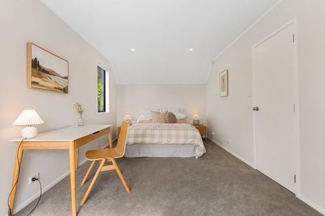 Photo of property in 10 Springfield Street, Forrest Hill, Auckland, 0620