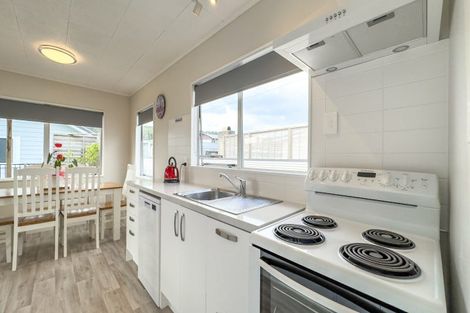 Photo of property in 106a Mako Road, Whangamata, 3620