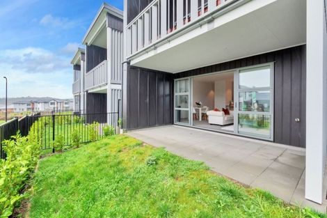 Photo of property in 3/27 Dida Park Drive, Kumeu, 0810