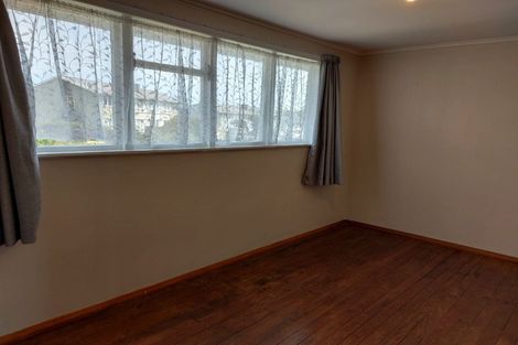 Photo of property in 42-44 Cheshire Street, Cannons Creek, Porirua, 5024