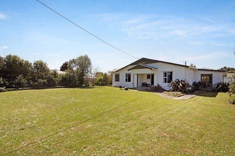Photo of property in 176 Commercial Street, Takaka, 7110