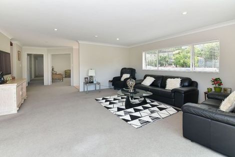 Photo of property in 8 Astrolabe Place, Gulf Harbour, Whangaparaoa, 0930