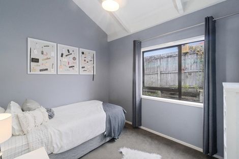 Photo of property in 15 White Heron Drive, Massey, Auckland, 0614