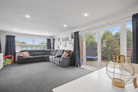 Photo of property in 1/204 Greers Road, Bryndwr, Christchurch, 8053