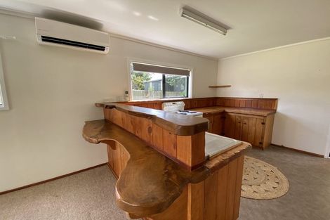 Photo of property in 1 Glenbervie Crescent, Massey, Auckland, 0614