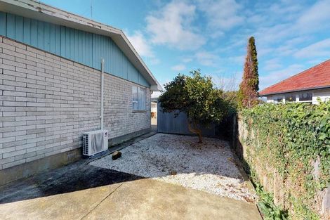 Photo of property in 8 Kiwi Court, Roslyn, Palmerston North, 4414