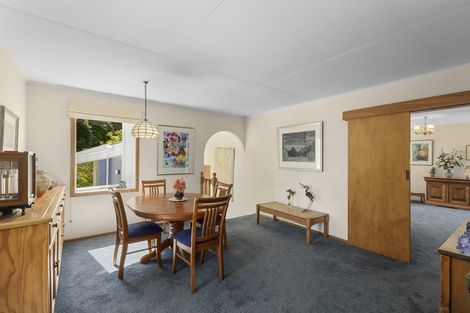 Photo of property in 16 Fendalton Crescent, Pinehaven, Upper Hutt, 5019