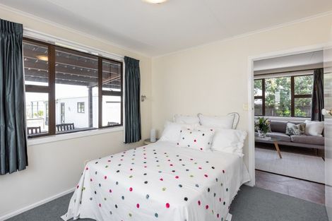Photo of property in 71 The Esplanade, Westshore, Napier, 4110