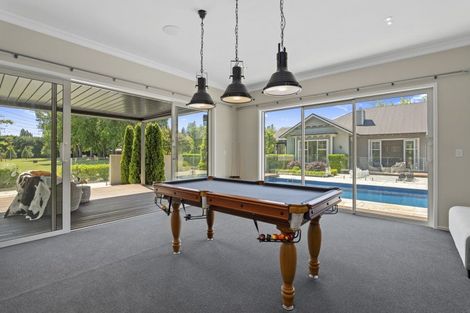 Photo of property in 7 Westall Lane, Avonhead, Christchurch, 8042