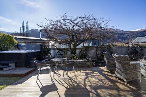 Photo of property in 7b Adamson Drive, Arrowtown, 9302
