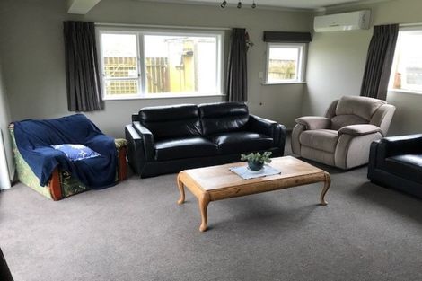 Photo of property in 65 Riverside Drive, Waiwhetu, Lower Hutt, 5010